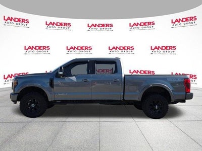 2021 Ford Super Duty F-250 SRW LARIAT 4WD Crew Cab 6.75' Box
