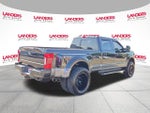 2021 Ford Super Duty F-350 DRW LARIAT 4WD Crew Cab 8' Box