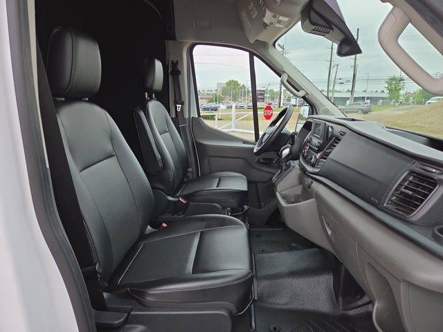 2023 Ford Transit Cargo Van T-250 130" Med Rf 9070 GVWR RWD