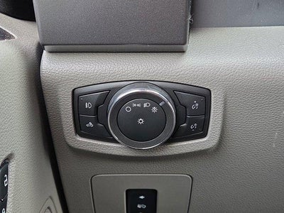 2015 Ford F-150 2WD SuperCrew 5-1/2 Ft Box XL