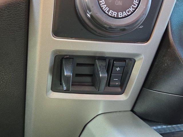 2018 Ford F-150 LARIAT 4WD SuperCrew 5.5' Box