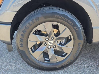2025 Ford F-150 STX 2WD SuperCrew 5.5' Box