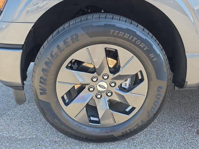 2025 Ford F-150 STX 2WD SuperCrew 5.5' Box