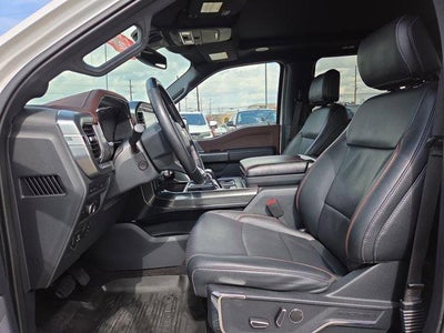 2022 Ford F-150 LARIAT 4WD SuperCrew 5.5' Box