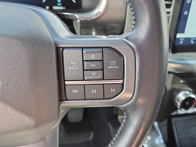 2022 Ford F-150 LARIAT 4WD SuperCrew 5.5' Box