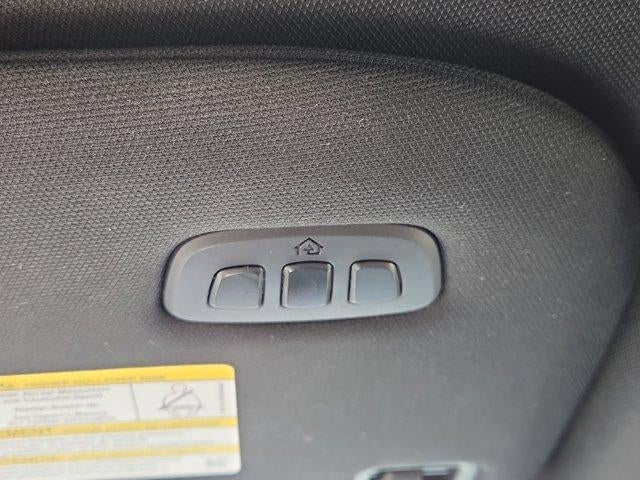 2022 Ford F-150 LARIAT 4WD SuperCrew 5.5' Box