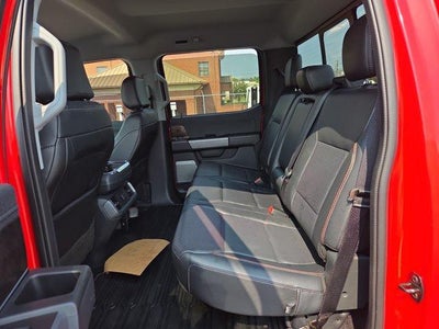 2022 Ford F-150 LARIAT 4WD SuperCrew 5.5' Box