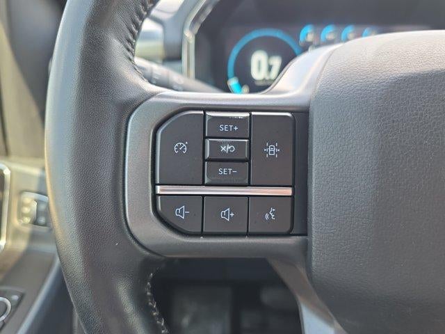 2022 Ford F-150 LARIAT 4WD SuperCrew 5.5' Box