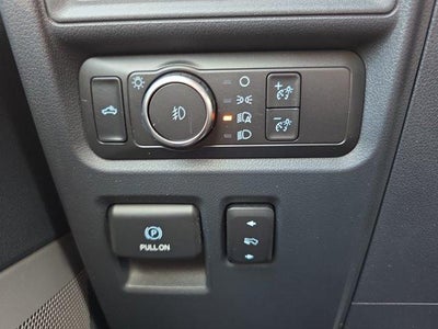 2022 Ford F-150 LARIAT 4WD SuperCrew 5.5' Box