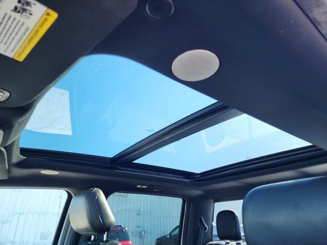 2022 Ford F-150 Platinum 4WD SuperCrew 5.5' Box