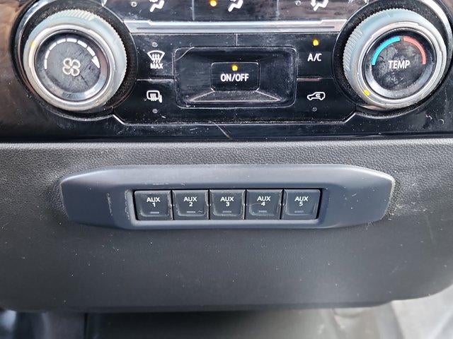 2024 Chevrolet Silverado 3500 HD CC 4WD Crew Cab 177" WB, 60" CA LT