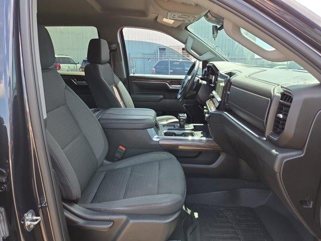 2023 Chevrolet Silverado 1500 Crew Cab Short Box 4-Wheel Drive LT 1LT