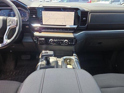 2023 Chevrolet Silverado 1500 Crew Cab Short Box 4-Wheel Drive LT 1LT