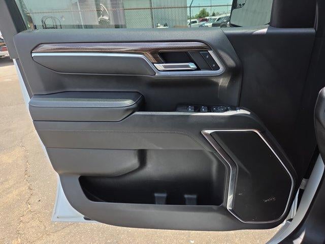 2022 Chevrolet Silverado 1500 Crew Cab Short Box 4-Wheel Drive LT 1LT
