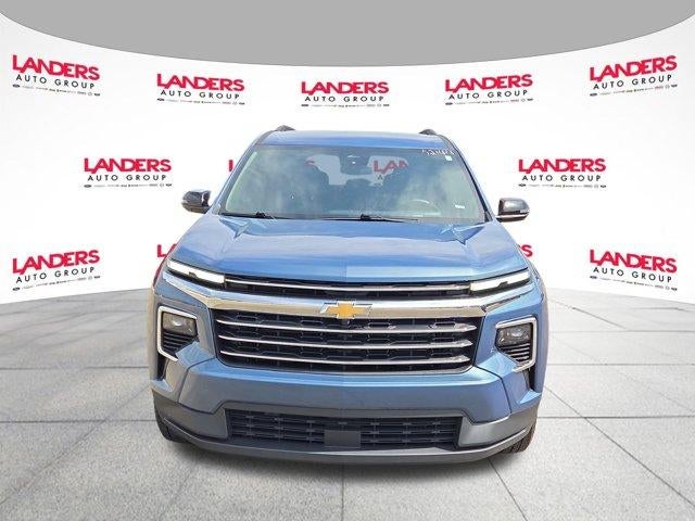 2025 Chevrolet Traverse LT w/2LT