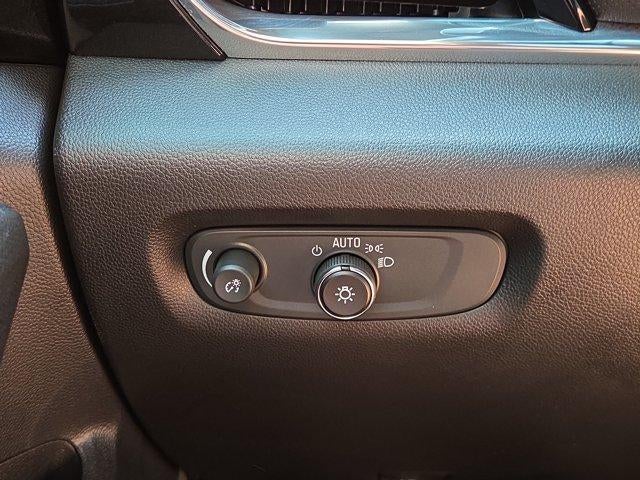 2023 Chevrolet Traverse AWD 2LT