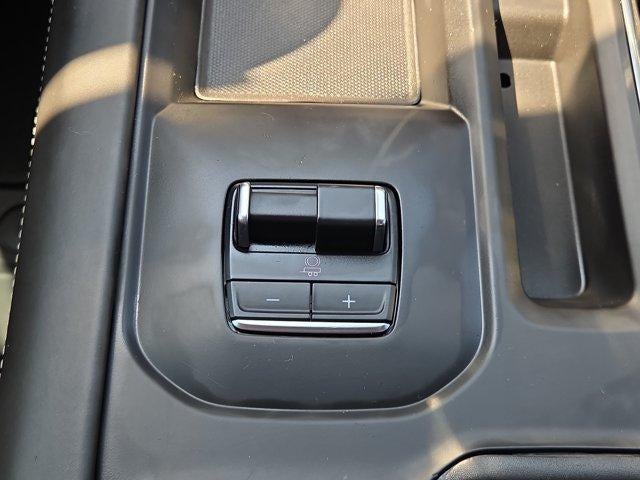 2024 GMC Sierra 2500 HD Crew Cab Standard Box 4-Wheel Drive Denali Ultimate