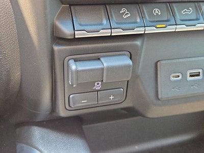 2021 GMC Sierra 1500 Crew Cab Short Box 4-Wheel Drive AT4