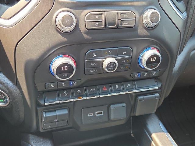 2021 GMC Sierra 1500 Crew Cab Short Box 4-Wheel Drive AT4