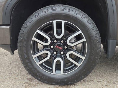 2019 GMC Sierra 1500 Crew Cab Short Box 4-Wheel Drive AT4