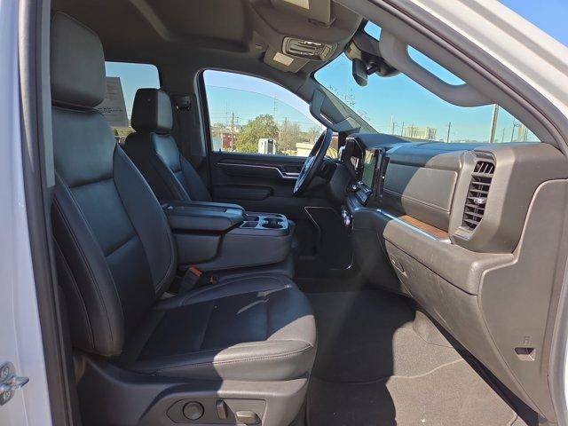 2025 GMC Sierra 1500 Crew Cab Short Box 4-Wheel Drive SLT