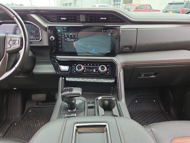 2022 GMC Sierra 1500 Crew Cab Short Box 4-Wheel Drive AT4