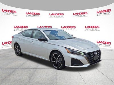 2024 Nissan Altima 2.5 SR Sedan