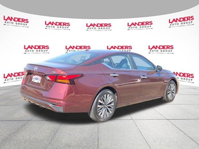 2024 Nissan Altima 2.5 SV Sedan