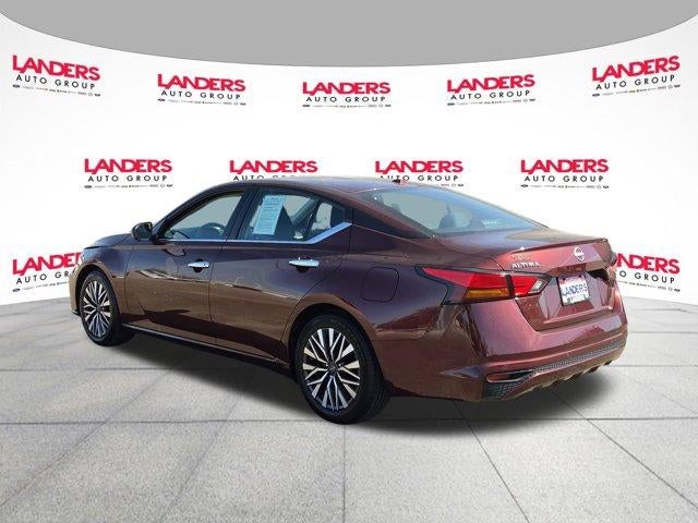 2024 Nissan Altima 2.5 SV Sedan