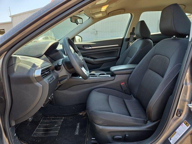 2023 Nissan Altima 2.5 SV Sedan