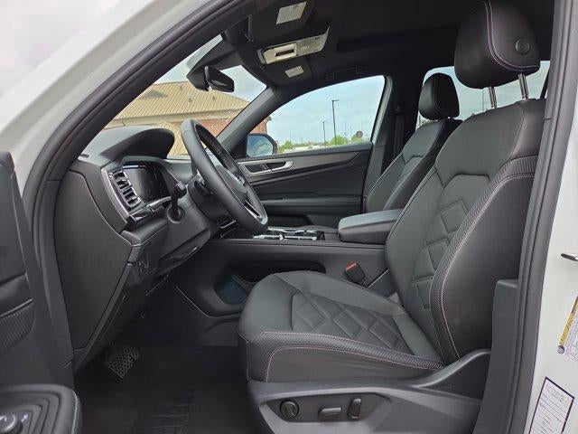 2025 Volkswagen Atlas Cross Sport 2.0T SE w/Technology FWD