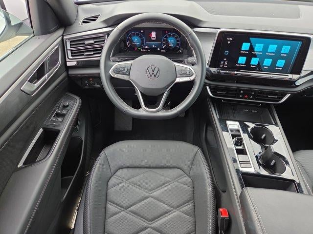 2025 Volkswagen Atlas Cross Sport 2.0T SE w/Technology FWD