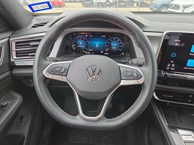2025 Volkswagen Atlas Cross Sport 2.0T SE w/Technology FWD