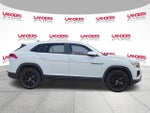 2025 Volkswagen Atlas Cross Sport 2.0T SE w/Technology FWD