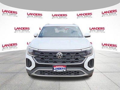 2025 Volkswagen Atlas Cross Sport 2.0T SE w/Technology FWD