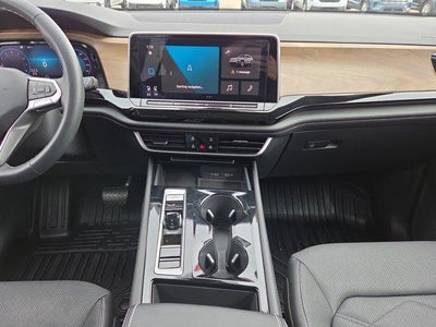 2024 Volkswagen Atlas 2.0T SE w/Technology FWD