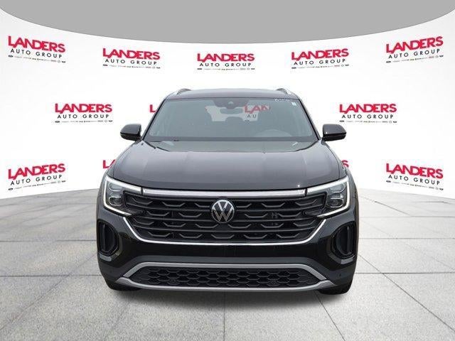 2024 Volkswagen Atlas Cross Sport 2.0T SE w/Technology FWD