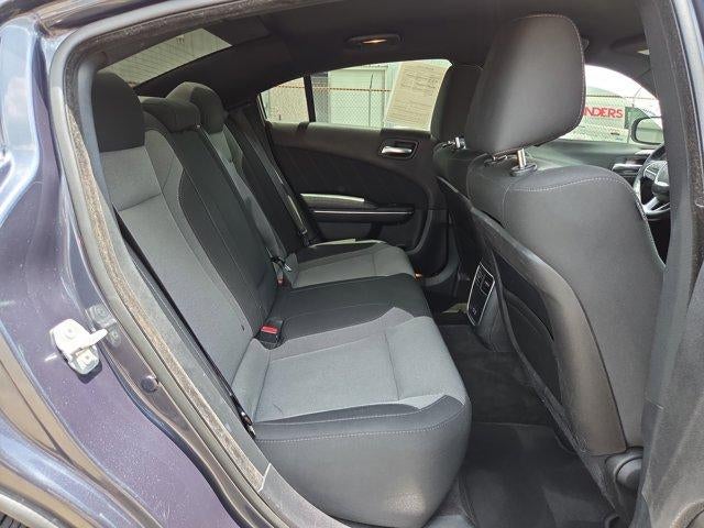 2016 Dodge Charger 4dr Sdn SXT RWD