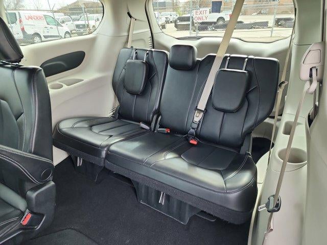 2024 Chrysler Pacifica Touring L FWD