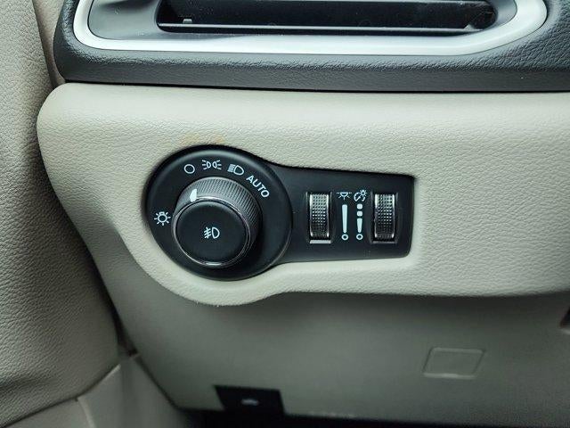 2024 Chrysler Pacifica Touring L FWD