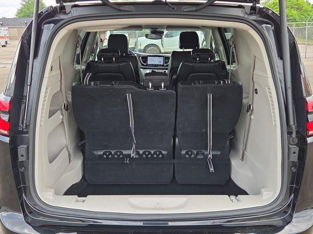 2024 Chrysler Pacifica Touring L FWD