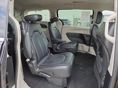 2024 Chrysler Pacifica Touring L FWD