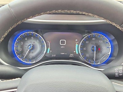 2024 Chrysler Pacifica Touring L FWD