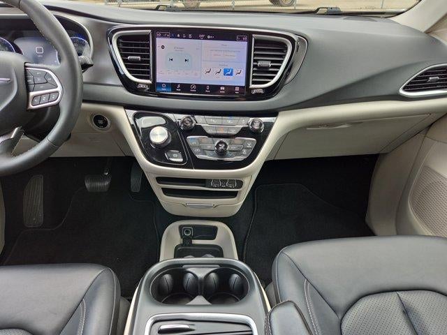2024 Chrysler Pacifica Touring L FWD