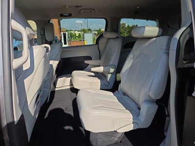 2018 Chrysler Pacifica Touring L Plus FWD
