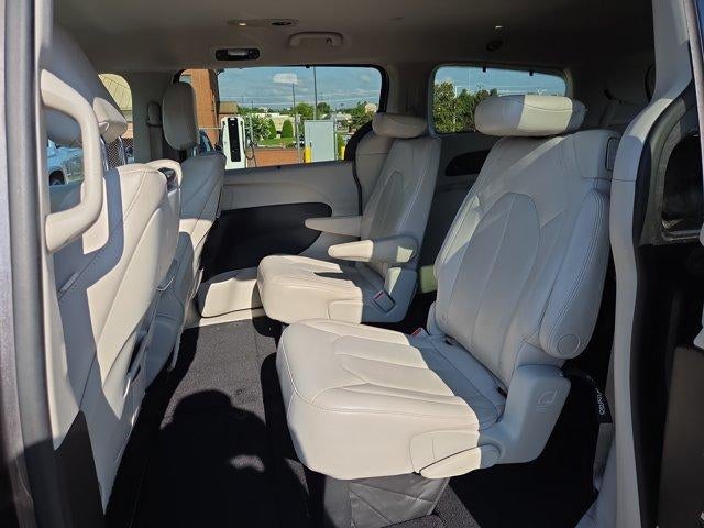 2018 Chrysler Pacifica Touring L Plus FWD
