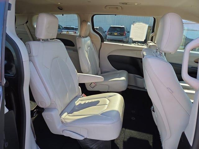 2018 Chrysler Pacifica Touring L Plus FWD