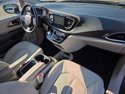 2018 Chrysler Pacifica Touring L Plus FWD