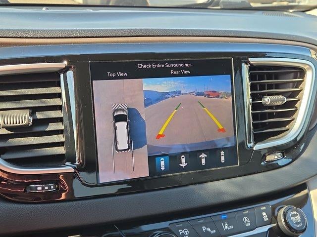 2018 Chrysler Pacifica Touring L Plus FWD