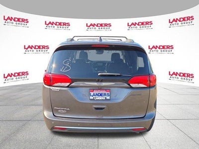 2018 Chrysler Pacifica Touring L Plus FWD